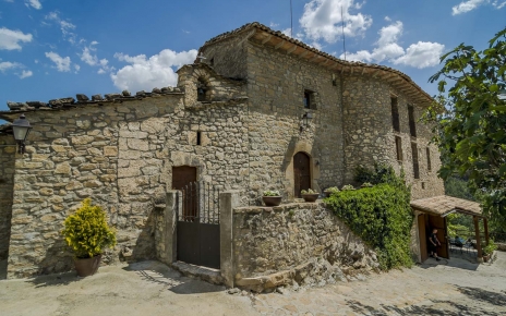 ¡La casa tiene su propia capilla!